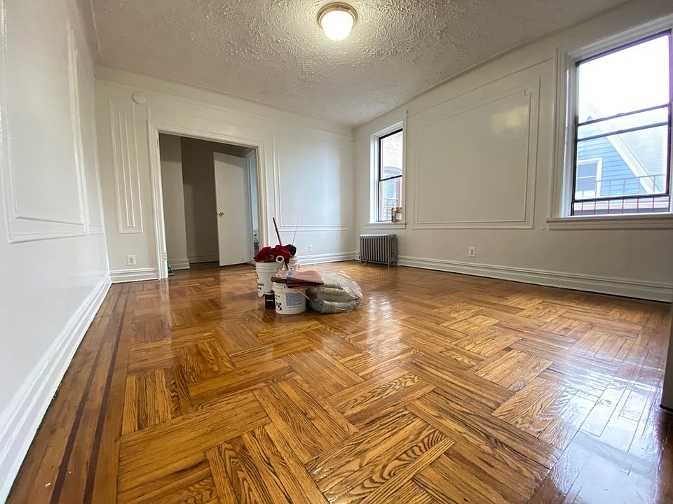 1st image of 260 Hawthorne St APT D4