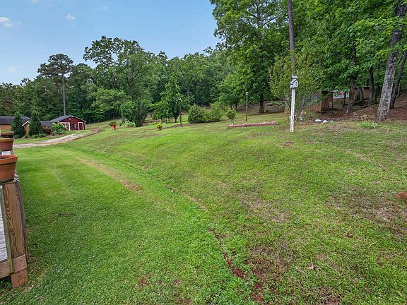 4th image of 625 Hazelbrook