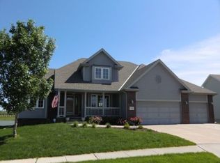 5205 Crogans Way Rd, Council Bluffs, IA 51501