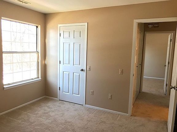 5th image of 3237 Northfield Ct