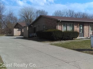 3552 Golden Meadows Ct, Dayton, OH 45404