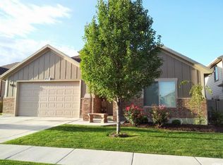 761 W Oak Green Dr, Sandy, UT 84070