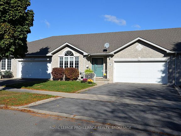 3rd image of 166 Ellesmeer Ave