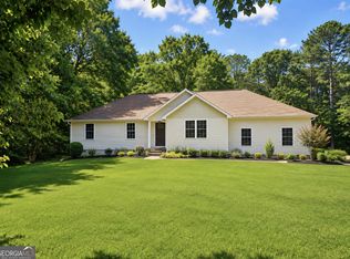 170 Creek Dr, Locust Grove, GA 30248