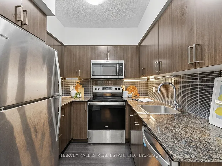 1603 Eglinton Ave W #214 — Photo 8