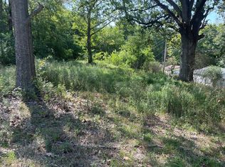 110 Ridgeview Ave, Camden, TN 38320