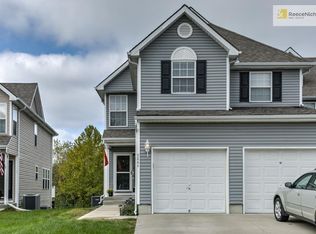 9864 N Lewis Ave, Kansas City, MO 64157