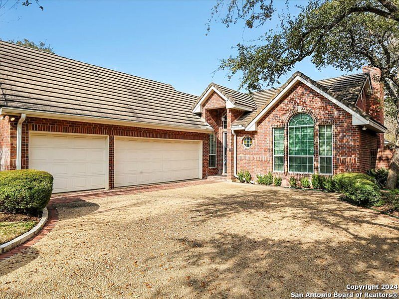 1st image of 16 VILLA VERDE