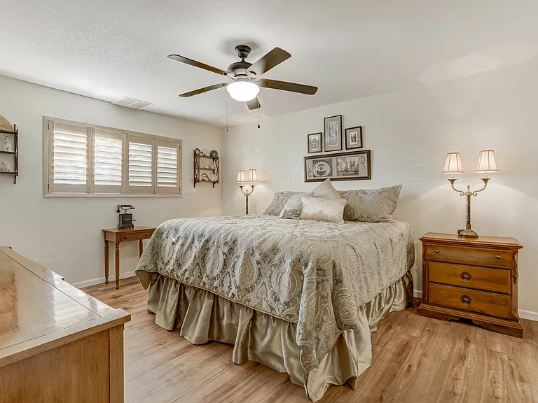 777 Saturn Dr #312 — Photo 12