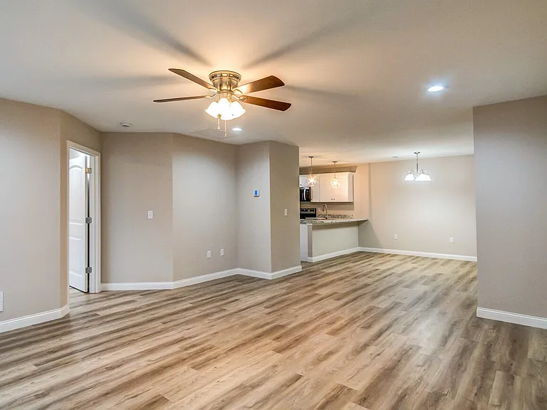 182 Garden Gate Dr — Photo 7