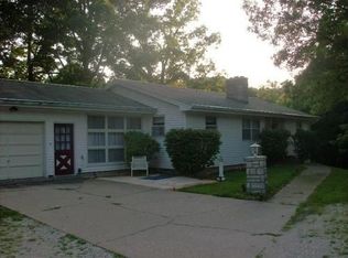 3818 John Deere Pkwy, East Moline, IL