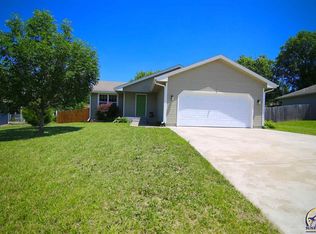 3412 SE Golden Ave, Topeka, KS 66605