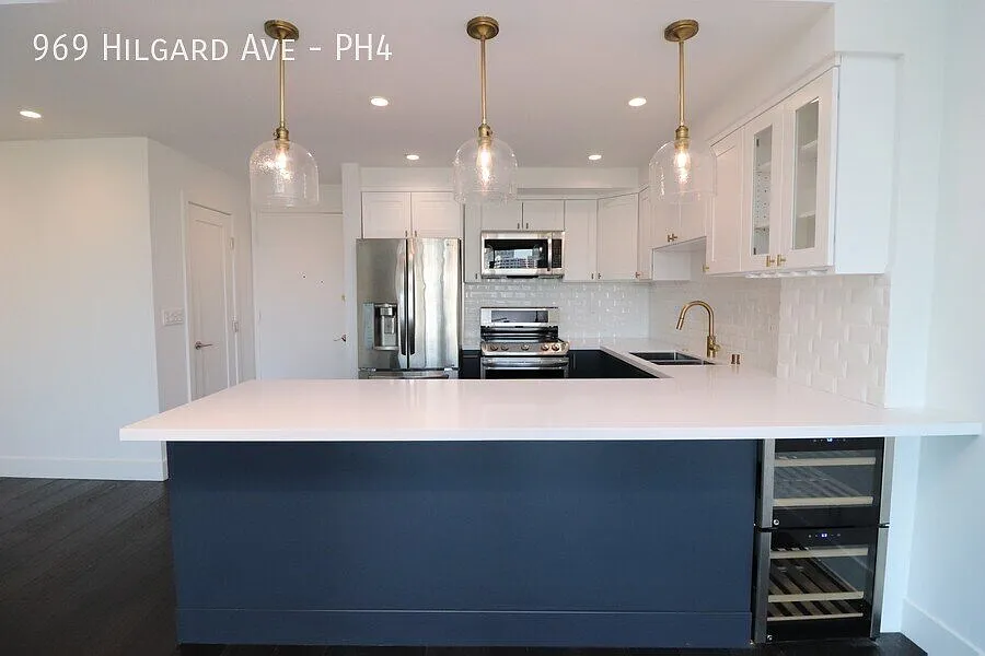 969 Hilgard Ave #Penthouse 4
