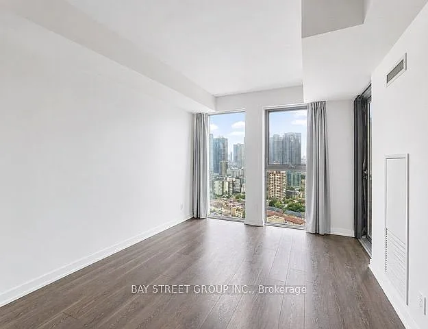 159 Wellesley St E #2511 — Photo 11