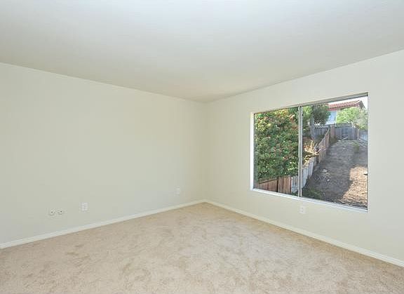 4th image of 13282 Deron Ave