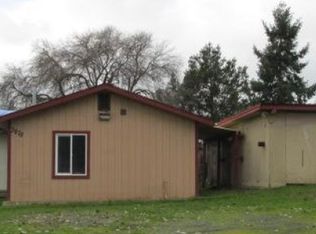 3878 Carnes Rd, Roseburg, OR 97471