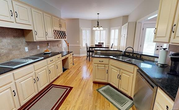 4th image of 2800 Providence Hills Dr #10