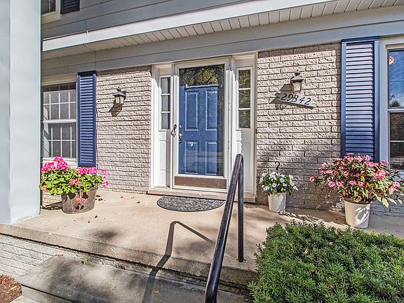 3rd image of 29342 New Bradford Dr