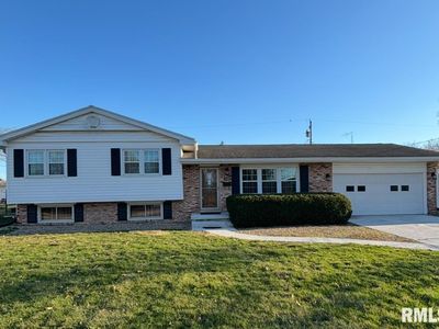 417 Pendik St, Jacksonville, IL, 62650