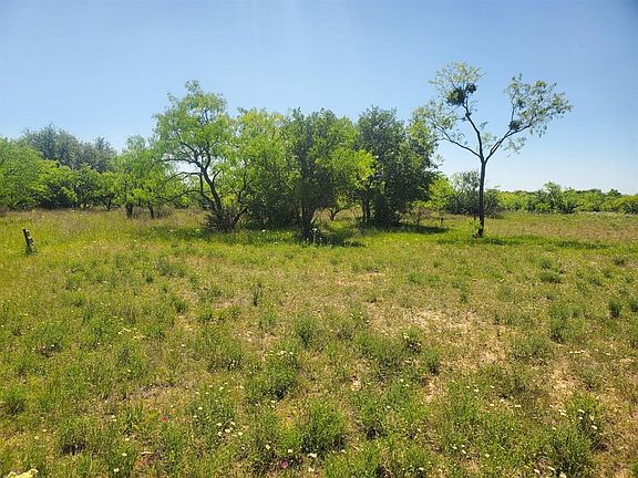 2nd image of 1448 County Road 438