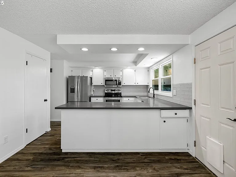 14103 SE McGillivray Blvd — Photo 15