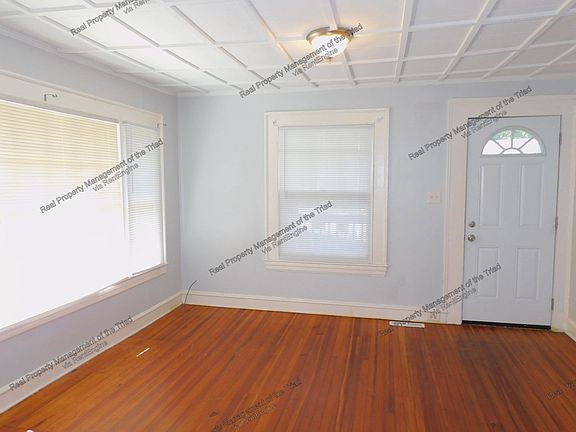 2nd image of 1606 N Hamilton St