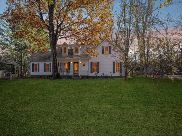 2417 Crosspark Dr, Murfreesboro, TN 37129