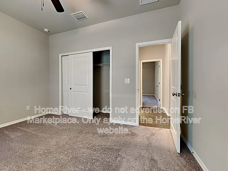 14051 Slichter Ave — Photo 16