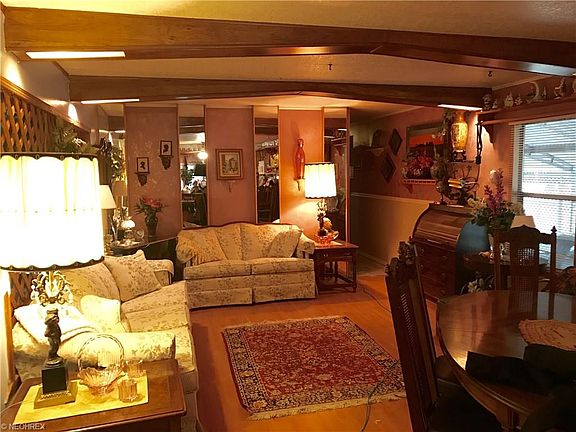 5th image of 24 Kimberly Ln #24