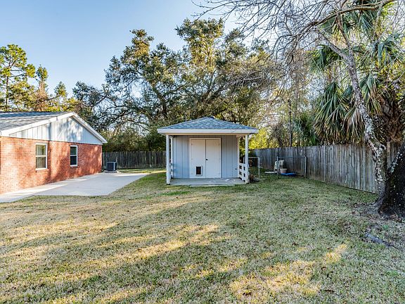 4th image of 6817 Temple Ln