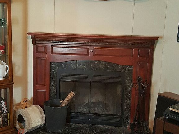 5th image of 15 Petroleum Ln