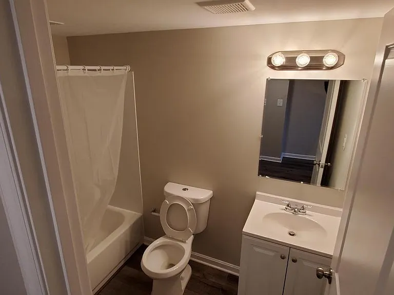 4007 Saint Augustine Ln — Photo 27
