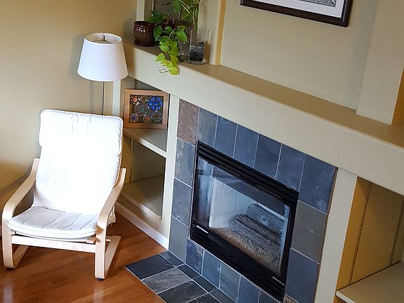 Living room gas fireplace.