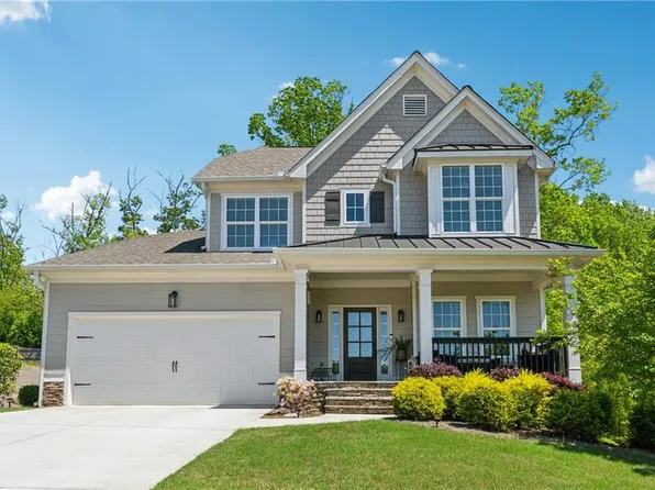 3605 Phoenix Cove Dr, Gainesville, GA 30506
