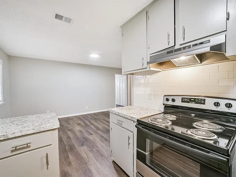 3531 Midwest Dr #A — Photo 3