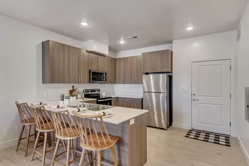 Kitchen - Ridgeline Parkway Apartments