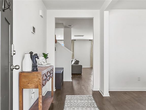 4th image of 7215 Trestle Pl