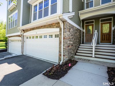 10 Lawrence Avenue #10, Danbury, CT, 06810