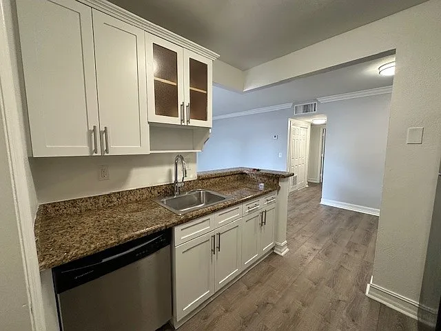 Dixie Realty LLC — Photo 15
