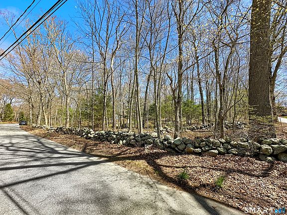 2nd image of 119 Quaker Farm Road