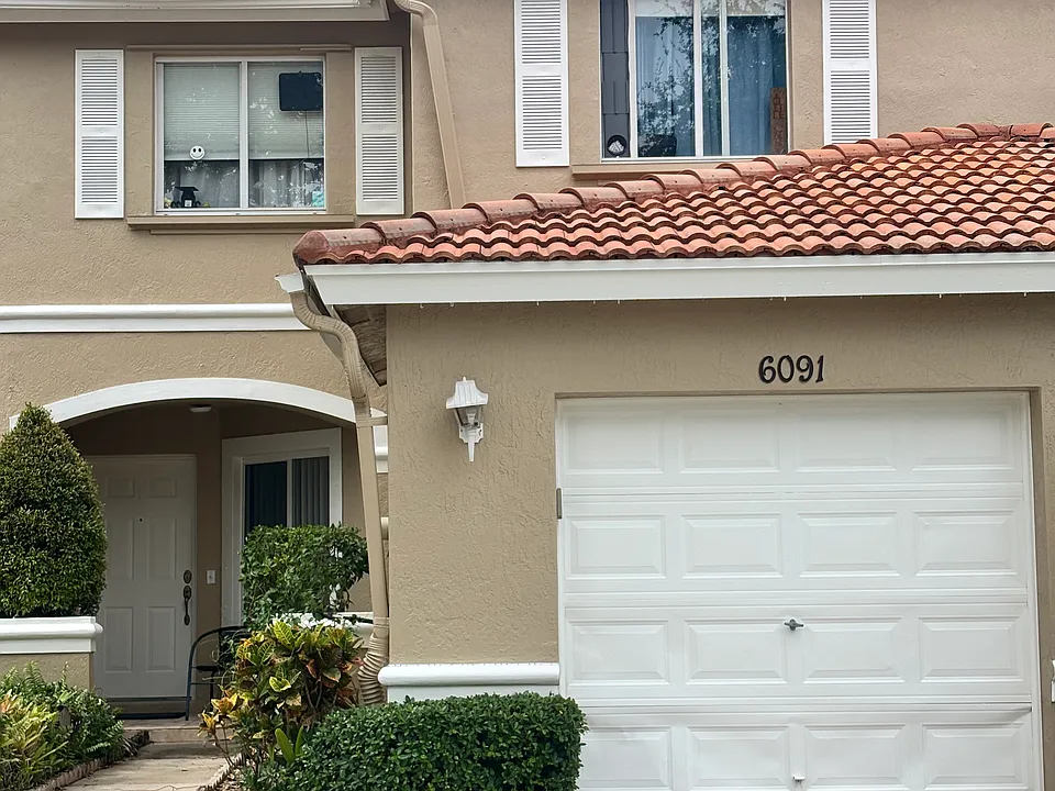 6091 Sugar Loaf Ln #6091