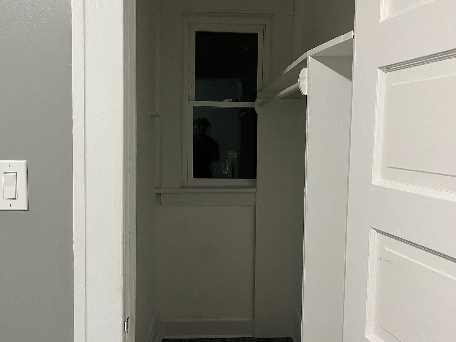1 bed, 400 sqft, $1,000 — Photo 1