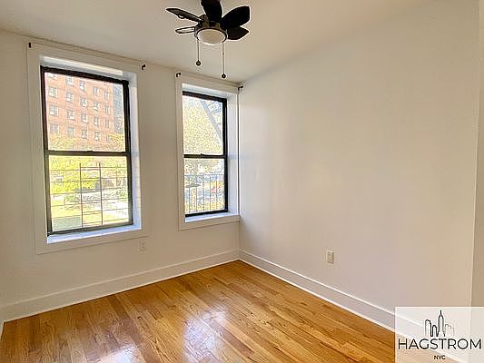 3rd image of 934 Dekalb Ave #204