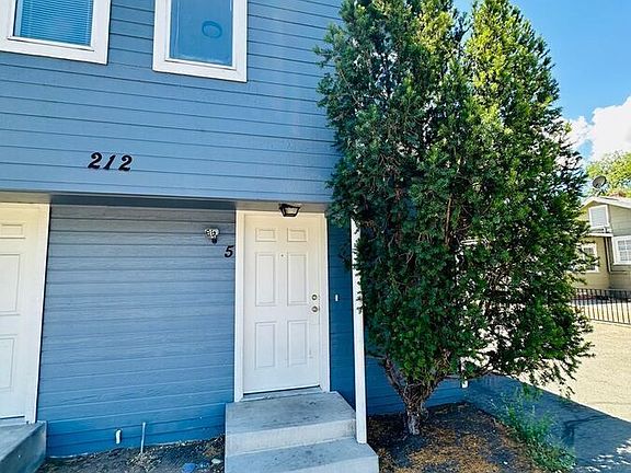 2nd image of 212 Hillcrest Dr #5