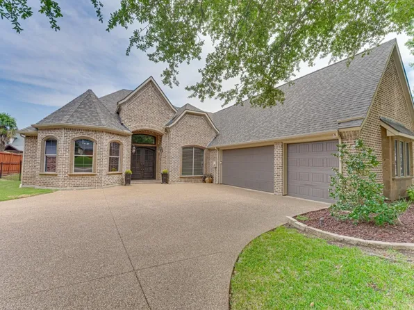 843 Canterbury Dr, Rockwall, TX 75032
