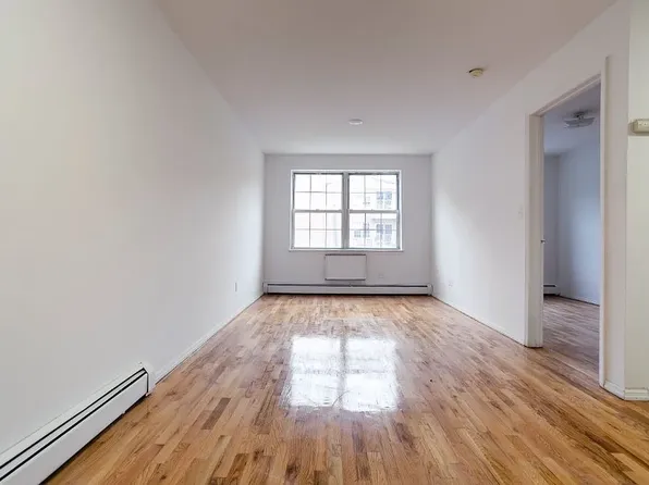 240a Skillman Avenue image 1 of 8