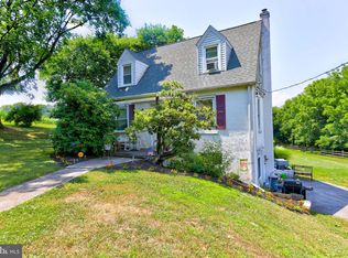 905 Street Rd, Oxford, PA 19363