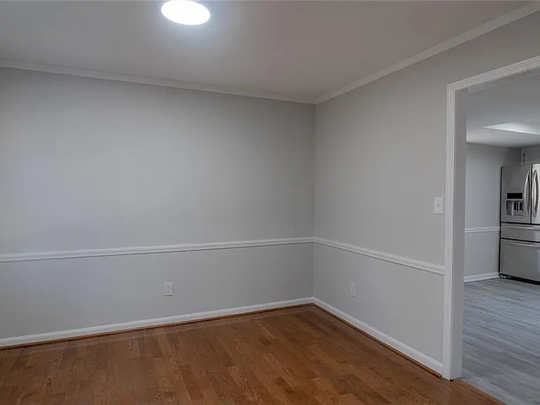 3599 Lower Roswell Rd — Photo 10