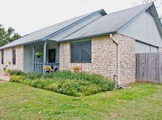 13110 Fencerail Rd, Manchaca, TX 78652