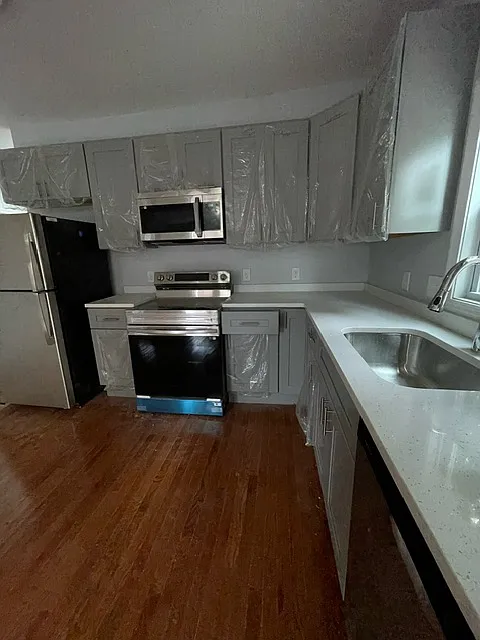 109 Beacon St — Photo 3